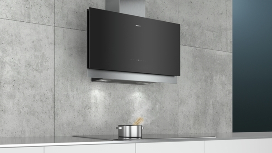 Siemens LC97FQP60 Schwarz mit Glasschirm Wand-Esse 90 cm EEK A 