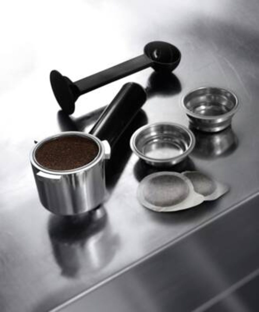 De´Longhi EC 685.M  Dedica Style Espressomaschine 