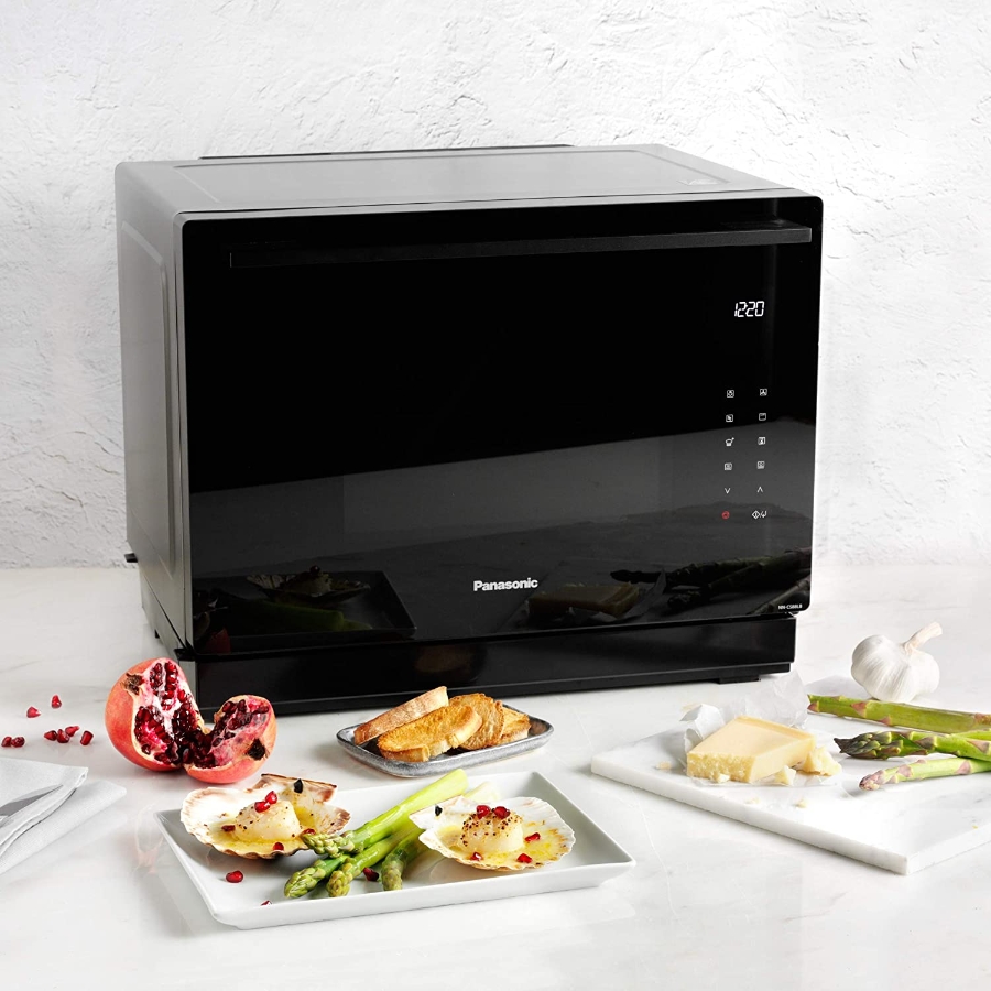 Panasonic NN-CS88LBEPG 4 in 1 Dampf Kombiofen mit Dampf Mikrowelle, Grill, Konvektion, Inverter Technologie