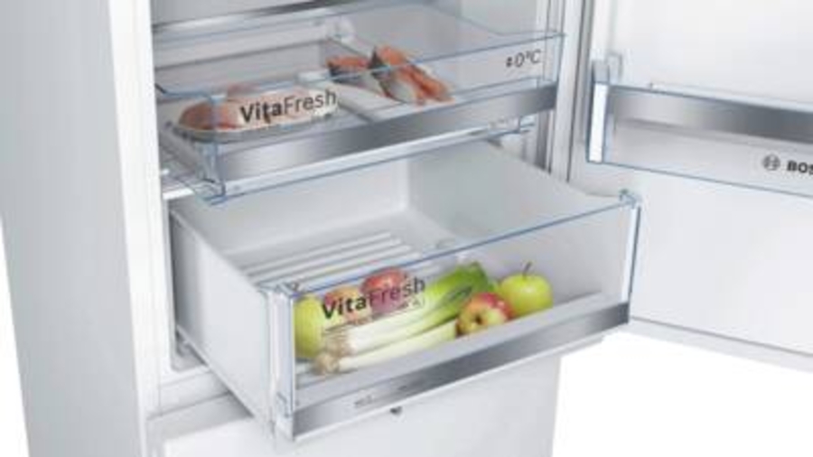 Bosch KGE39AWCA  Freistehende Kühl-Gefrier-Kombination mit