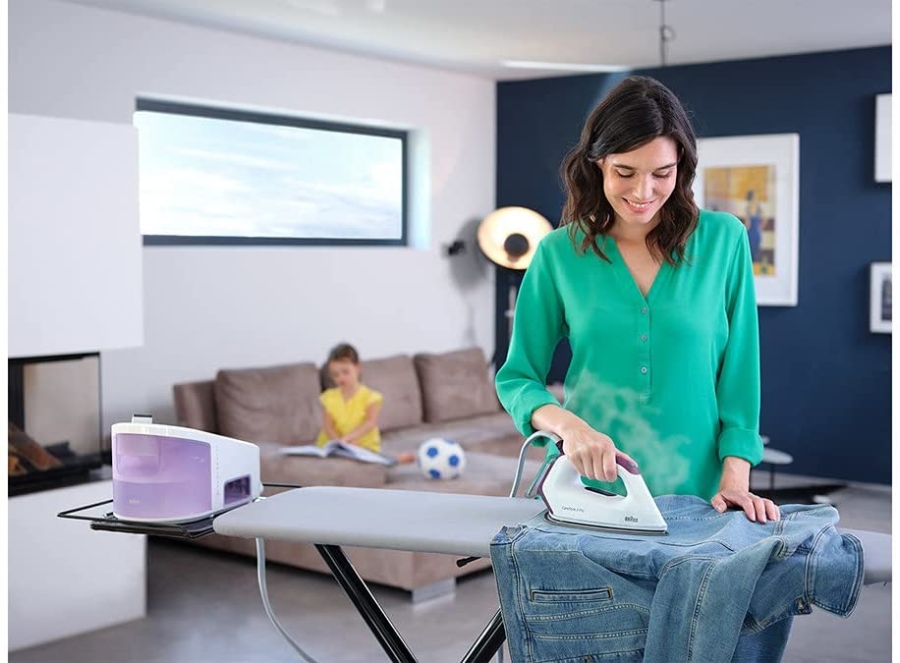 Braun Domestic Home IS3155 VI CareStyle 3 Pro Dampfbügelstation   mit FreeGlide-3D Bügelsohle,2400W,6.5 bar