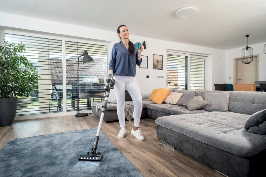 Hisense HVC6464A Akkustaubsauger 25.2 V LED-Ladeanzeige 