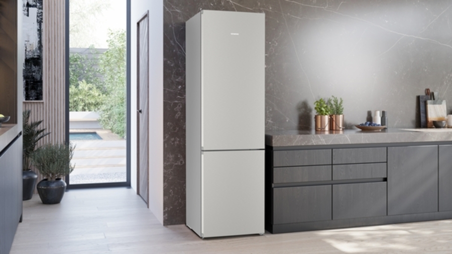 Siemens KG39N2IAF Küh-Gefrierkombination  Edelstahl NoFrost HxB:203 x 60 cm EEK:A