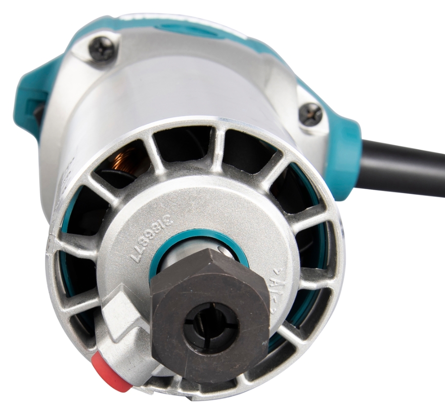 Makita RT0702CX2J  Elektro-Einhandfräse inkl. MAKPAC + Zubehör 710 W • 6/8 mm