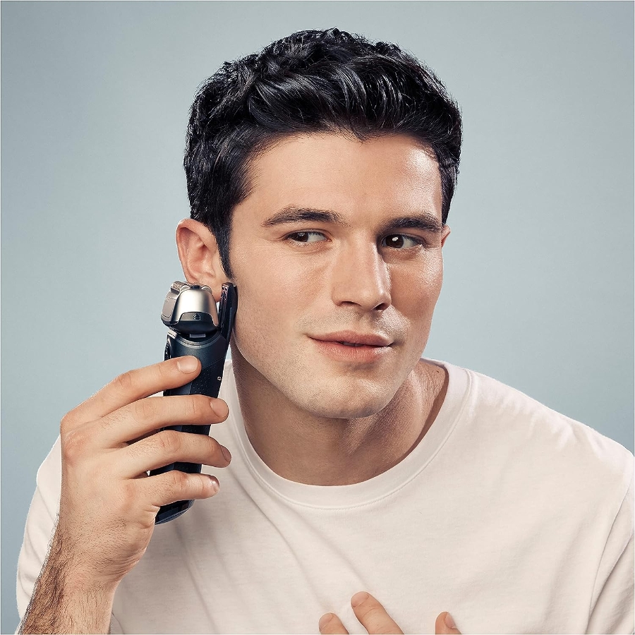 Braun Personal Care 8410s Series 8 Wet&Dry Herrenrasierer, schwarz 