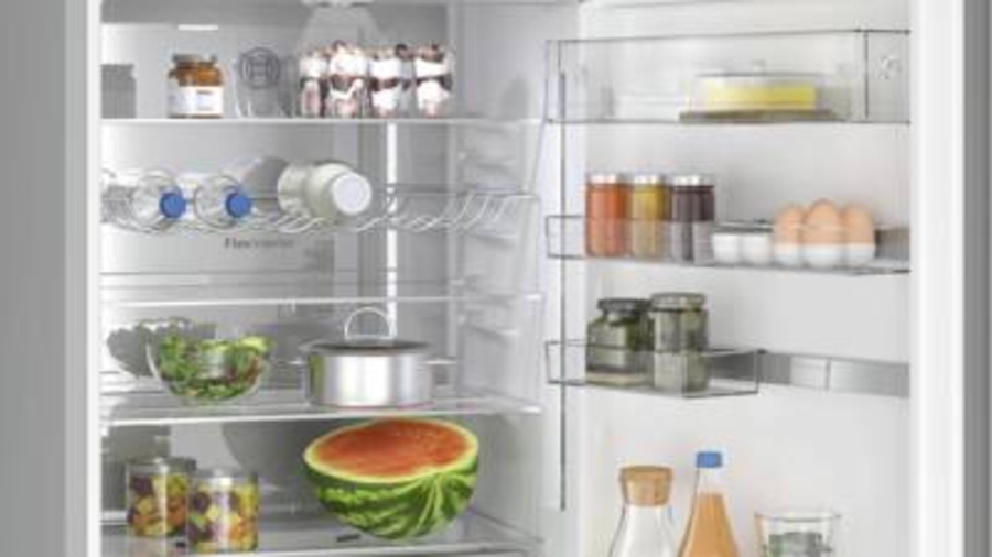 Bosch KGN49AIBT Kühl-/Gefrierkombination Stand Edelstahl-Grau,NoFrost,VitaFresh