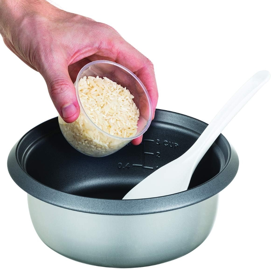 Russell Hobbs 27030-56 RH Medium Reiskocher inkl. Dampfgarer -Einsatz antihaftbeschichteter Gartopf, Reislöffel & Messbecher, 