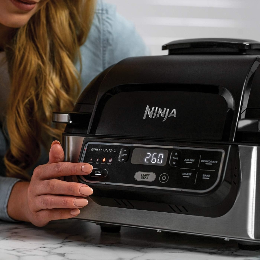 Ninja AG301EU Foodi Grill & Airfryer, 5,7L Heißluftfritteuse 5-in-1, Schwarz/Silber 