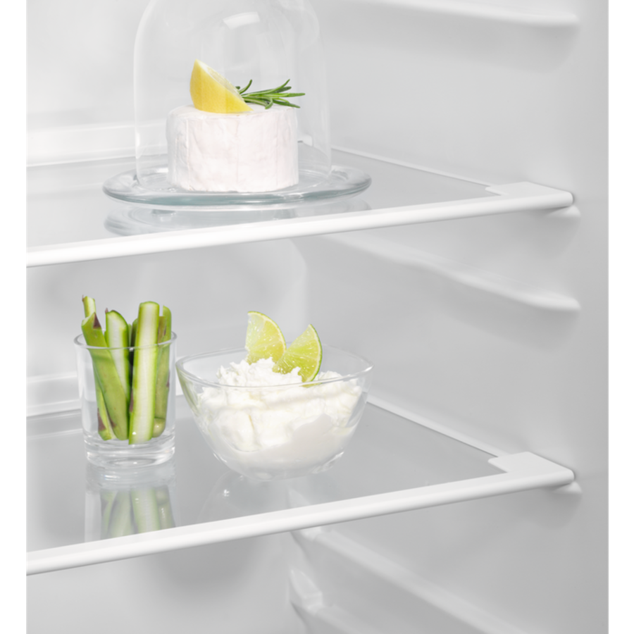 Zanussi ZNLN16ES Kühl- und Gefrierkombination Einbau Schlepptür 158cm Nische
