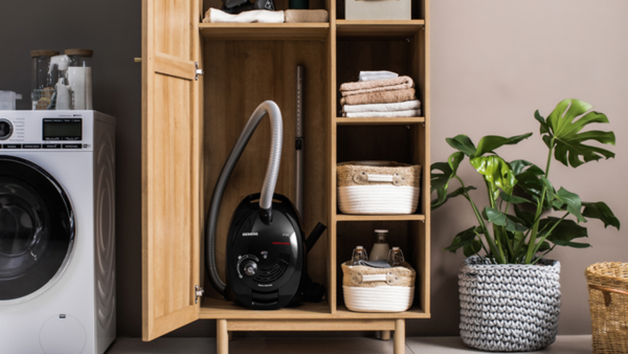 Siemens VSZ3XTRM11 Z 3.0 extreme power schwarz Bodenstaubsauger mit Staubbeutel