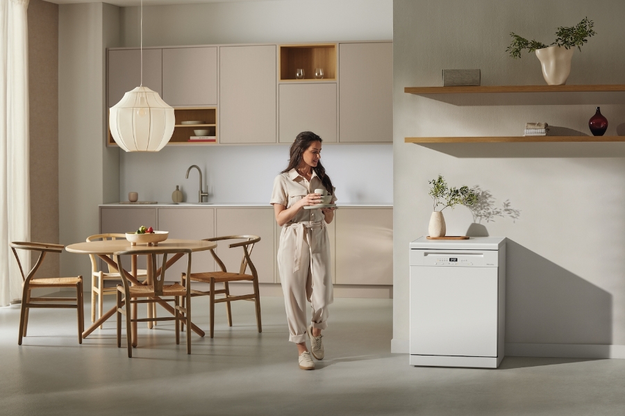 Miele G 5410 Geschirrspüler Standgerät/Brillantweiß 