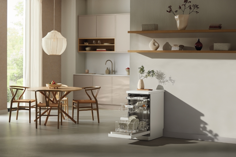 Miele G 5540 SC Geschirrspülautomat  Standgerät 45cm Brillantweiß
