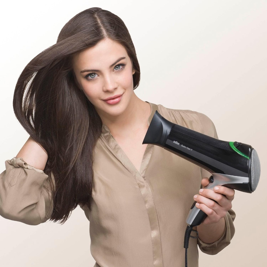Braun Haircare HD710E Haartrockner 2200W, 3 Heizstufen, Ionisator Schwarz-Silber