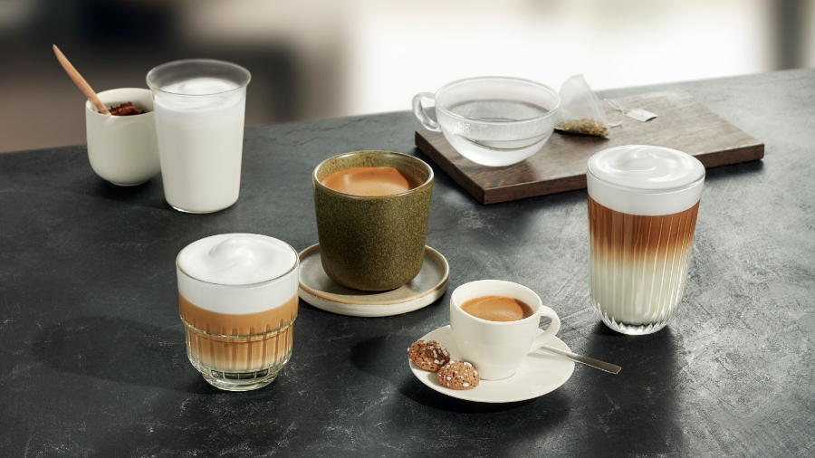 Siemens TP511D09 EQ500 Kaffeevollautomat classic Klavierlack schwarz