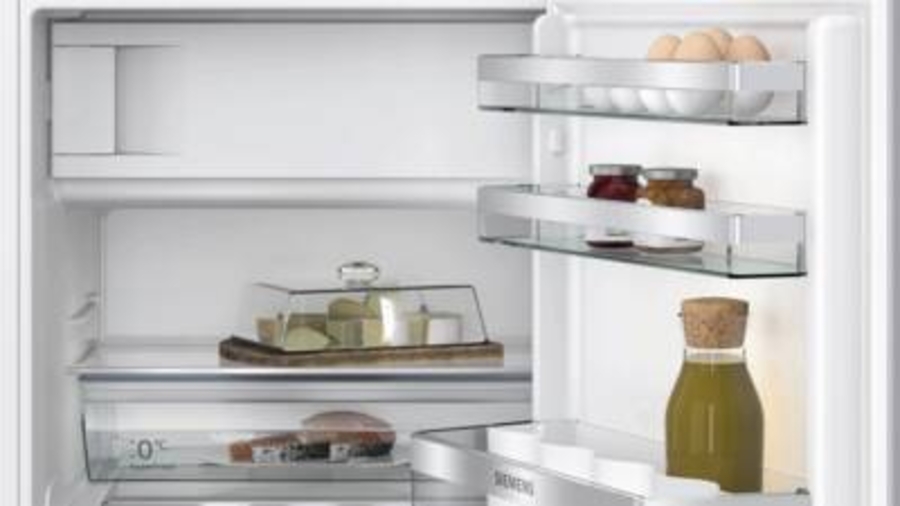 Siemens KU22LADD0 iQ500, Unterbau-Kühlschrank mit Gefrierfach, 82 x 60 cm, Flachscharnier mit Softeinzug