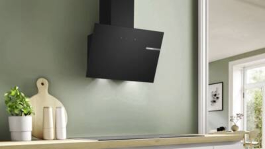 Bosch DWK65DK6K Dunstabzughaube Kamin schräg Schwarz 60 cm 